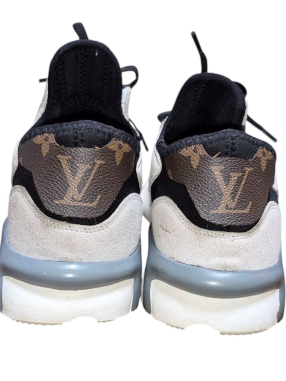 Louis Vuitton White and Black Men's Athletic Sneakers - Picture 5 of 10